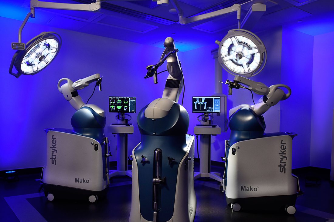 Robotic orthopaedic surgery suite at SMSIMSR
